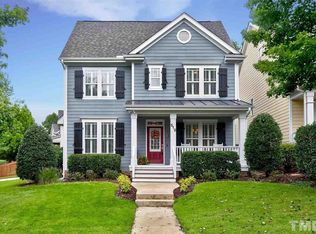 512 Skygrove Dr, Holly Springs, NC 27540