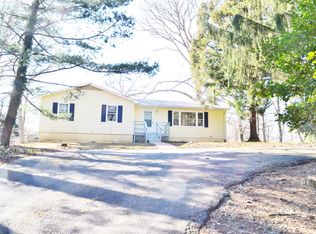 4116 Maple Ave, Fairfax, VA 22032