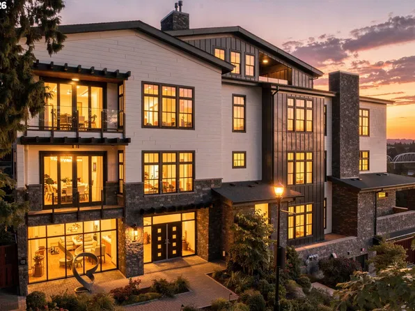 21 D Ave #10, Lake Oswego, OR 97034
