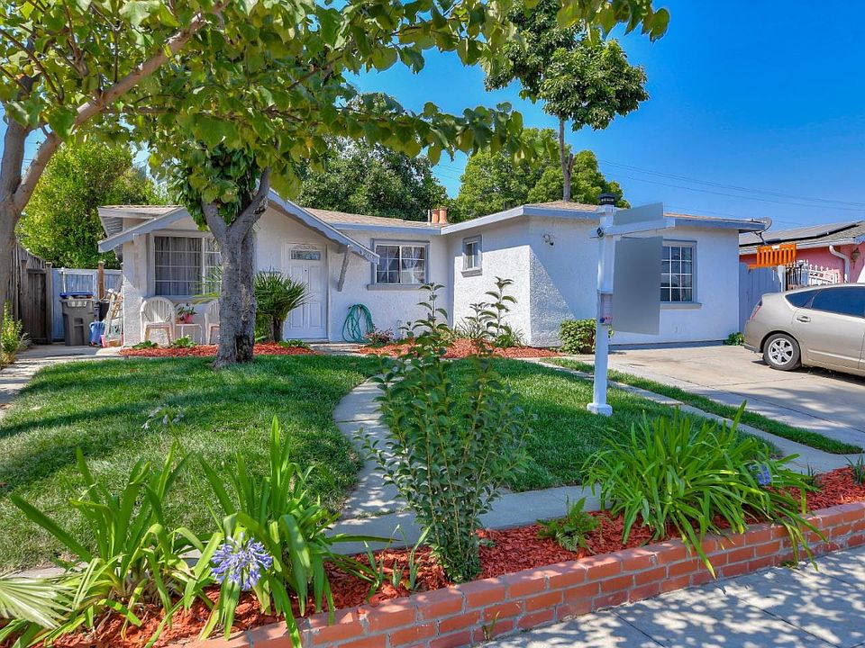 1st image of 4009 San Ysidro Way