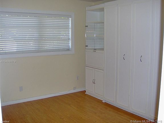 bedroom1