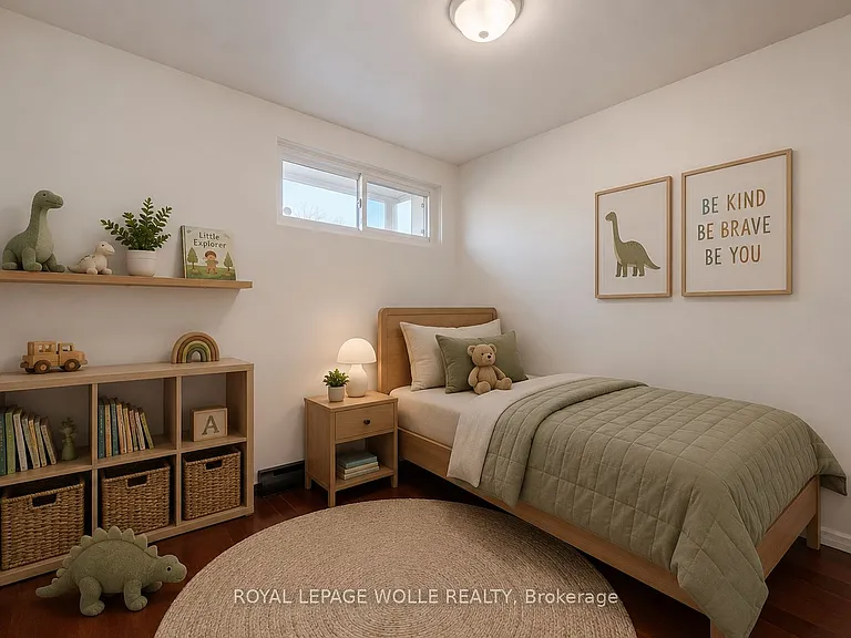 550 Parkview Cres — Photo 14