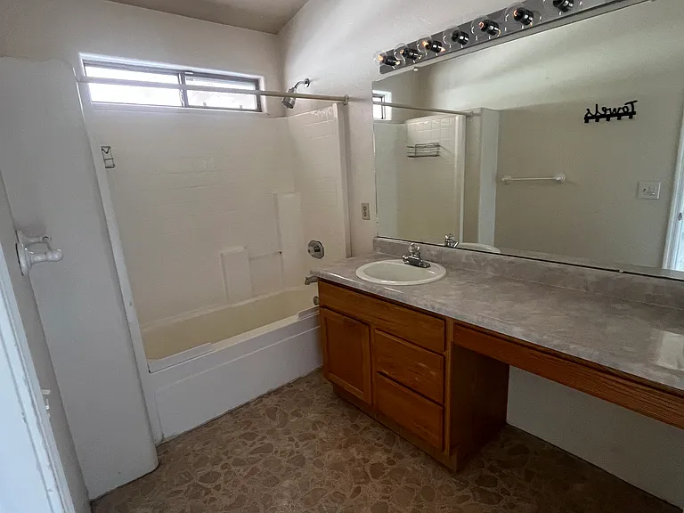 2878 N Mountain Creek Way — Photo 8