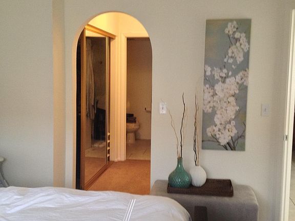 5th image of 1905 E UNIVERSITY Drive #217