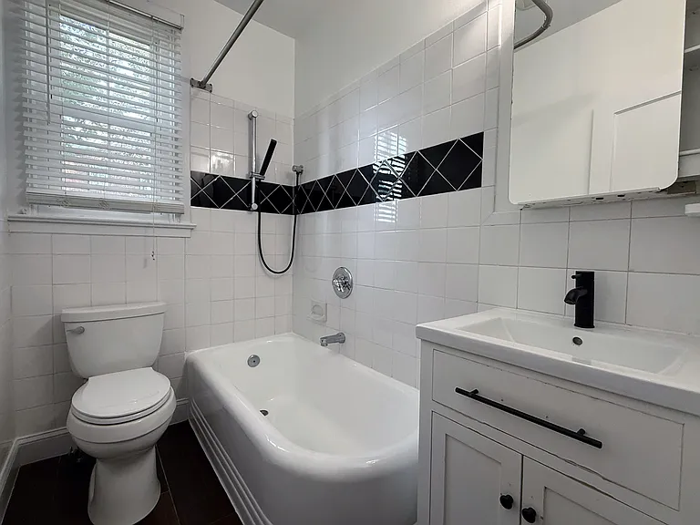 513 Schuyler Rd — Photo 20