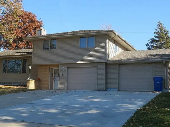 1215 N Willow St, Avoca, IA 51521