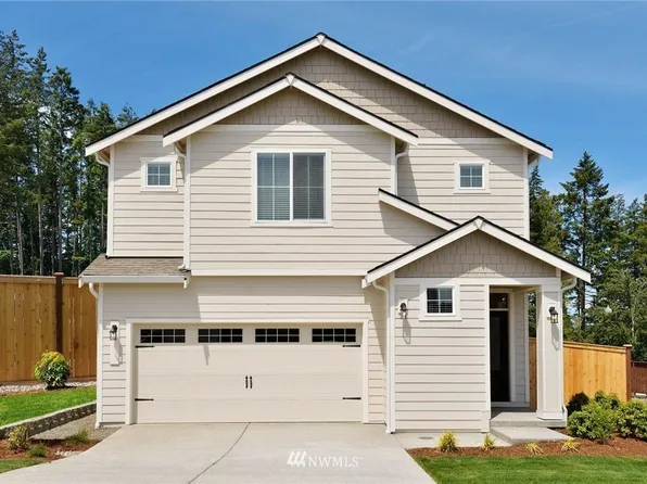 109 McNeal Ave, Bremerton, WA 98312