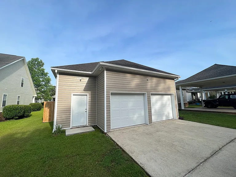29920 Saint Simon St — Photo 16