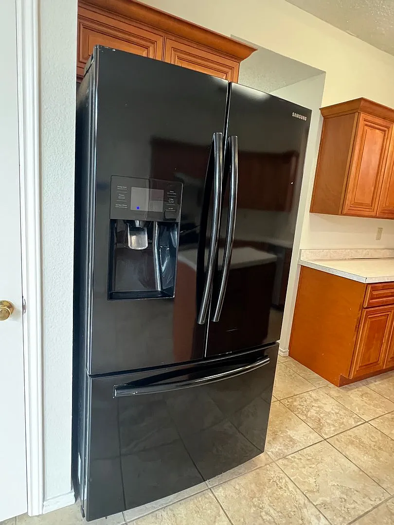 Sumner — Photo 3