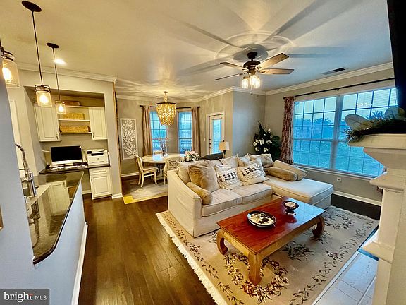 2nd image of 12901 Centre Park Cir #Penthouse 419