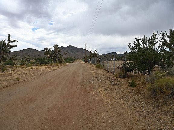 5th image of 21st St
