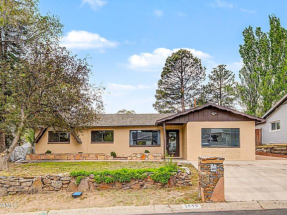 2nd image of 3449 N Alta Vista Dr