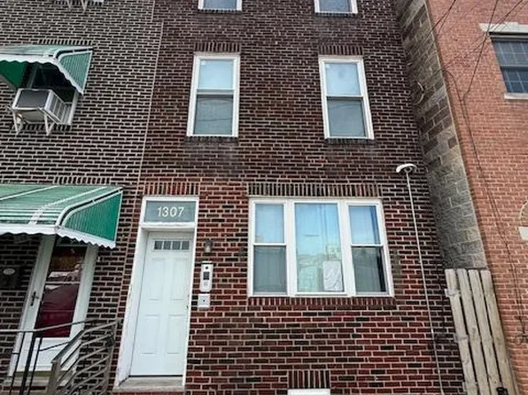 1307 E Moyamensing Ave, Philadelphia, PA 19147