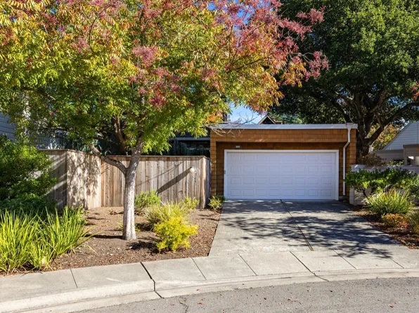 365 Buttercup Court, Sonoma, CA 95476