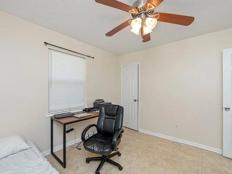170 Sidney Ave — Photo 13