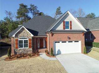 1001 Nutall Oak Ln, Belmont, NC 28012