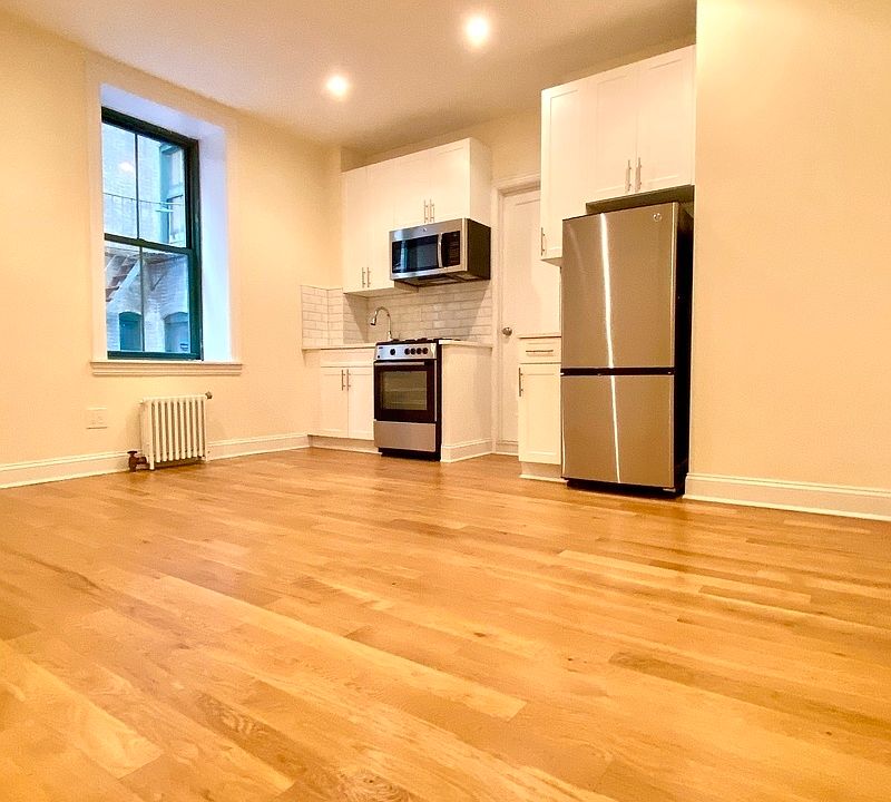 1st image of 509 E 78th St APT 1B