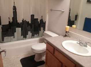 1911 SW 34th St, Lincoln, NE 68522