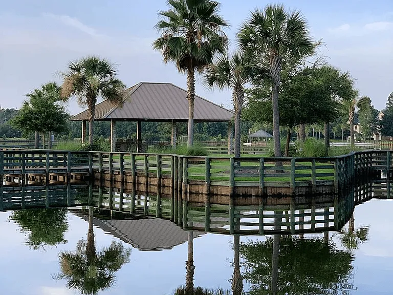 The Retreat at Grande Lake Apartments — Photo 3
