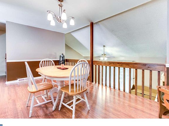 5th image of 3422 Pebble Beach Dr