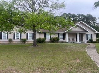 150 Edge Water Dr, Brunswick, GA 31525
