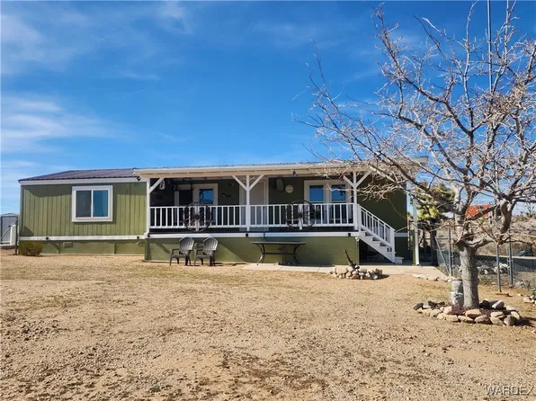 594 W Middle Point Dr, Meadview, AZ 86444