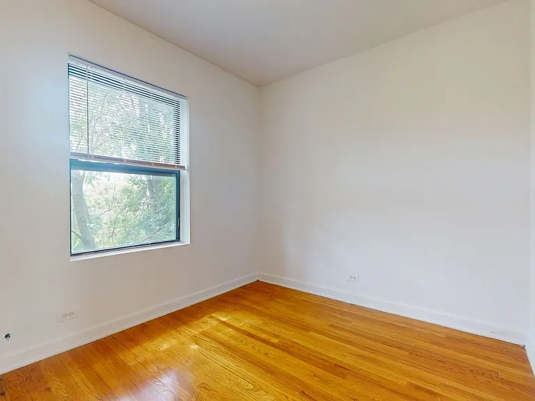5415 S. Woodlawn Avenue — Photo 74