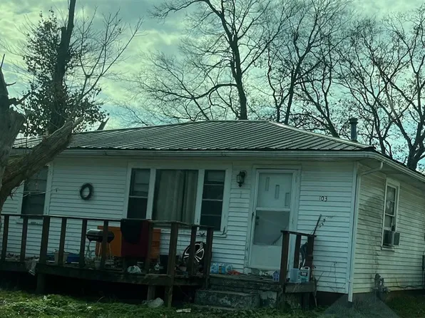 103 Hillside Dr, Russellville, KY 42276