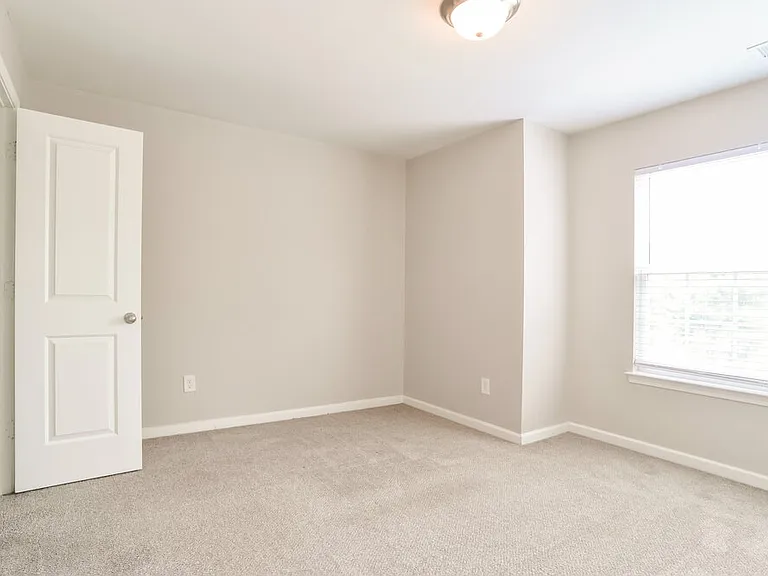 5004 Broad Leaf Ct — Photo 13