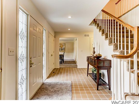 4th image of 121 Westfield Dr
