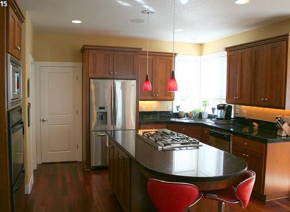 3rd image of 17580 SW Casilda Ct
