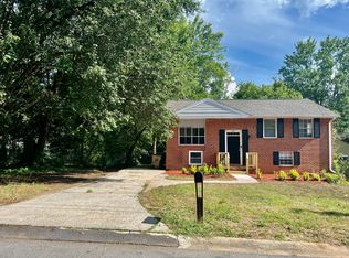 221 Whippoorwill Way, Riverdale, GA