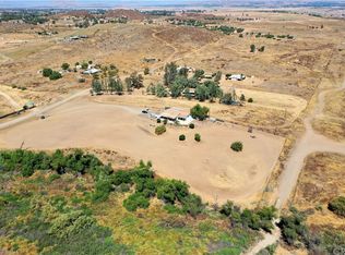 22745 Poppy Hill Dr, Perris, CA 92570