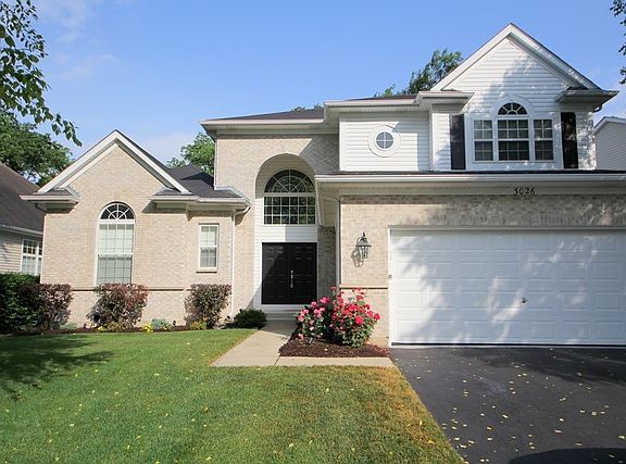 3rd image of 3026 N Forrest Hills Ct
