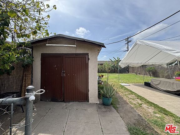 5th image of 424 W 95th St
