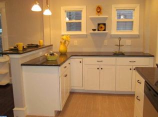 213 E Winona Ave, Norwood, PA 19074