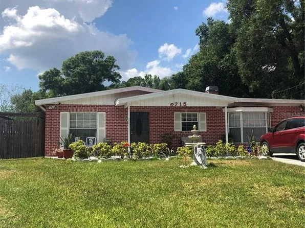 6715 Ralston Beach Cir, Tampa, FL 33614