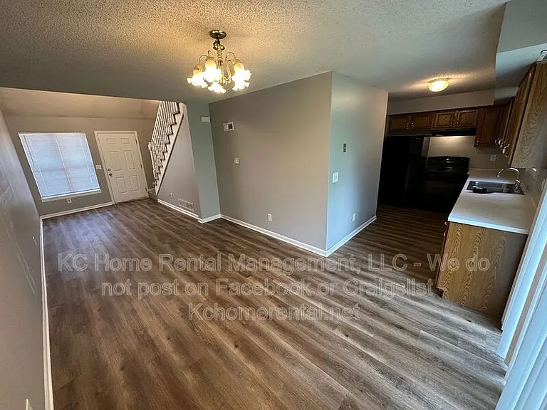 104 Francis St — Photo 4