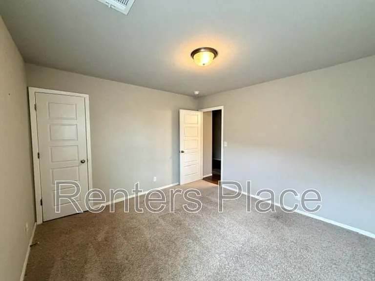 14215 N 74th East Ave — Photo 5