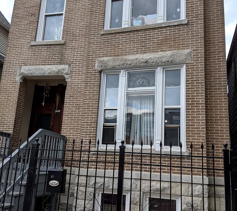 1st image of 1949 N Francisco Ave