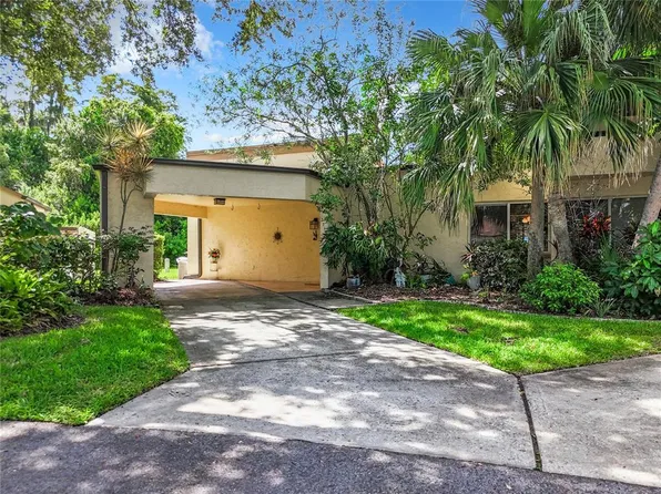 2715 Foxfire Ct, Clearwater, FL 33761