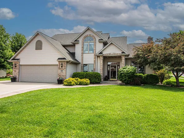 41 Hickory DRIVE, Cedar Grove, WI 53013