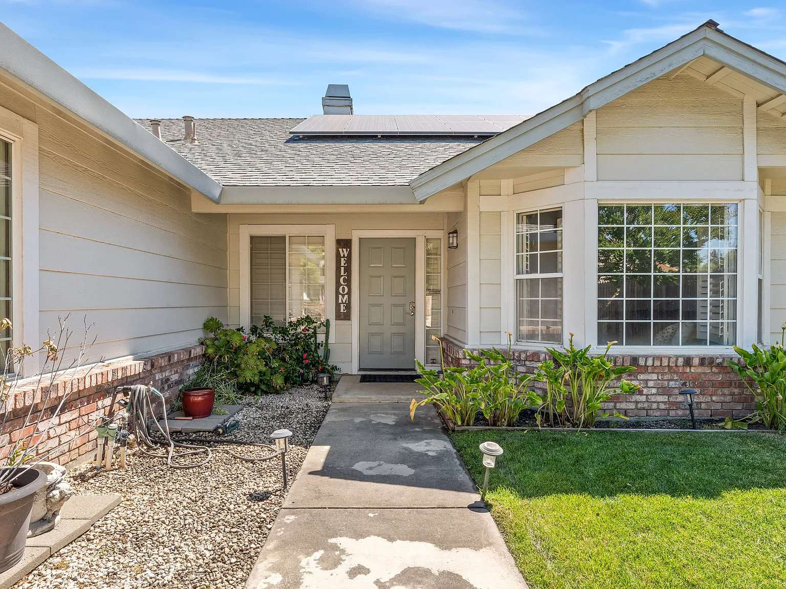 4 bed, 1678 sqft, $1,250 — Photo 1