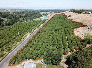 2000 Cherry Hill Rd, Granger, WA 98932