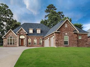 103 Grenoble Cir, Maumelle, AR 72113