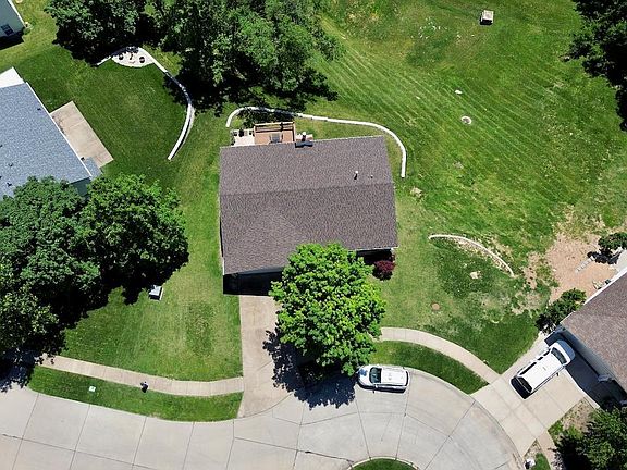 3rd image of 7138 Caprock Dr