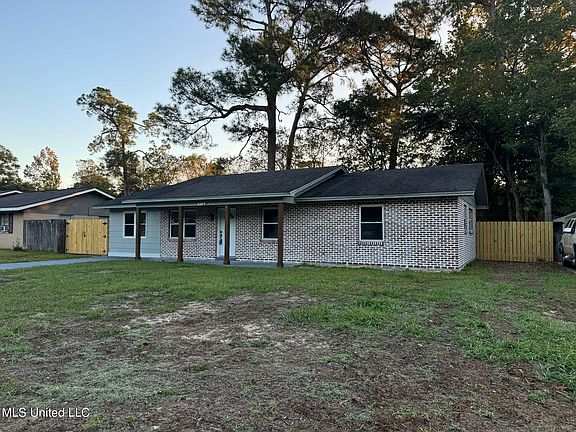 2nd image of 112 Gahan Dr