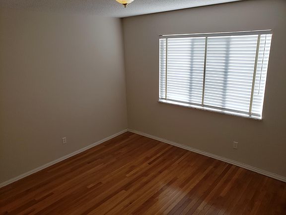 3rd image of 7328 Ethel Ave