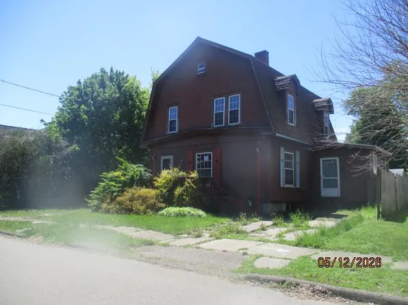 602 Collins St, Elmira, NY 14904