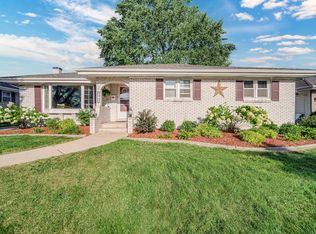 8945 Cottage Grove Ave, Highland, IN 46322